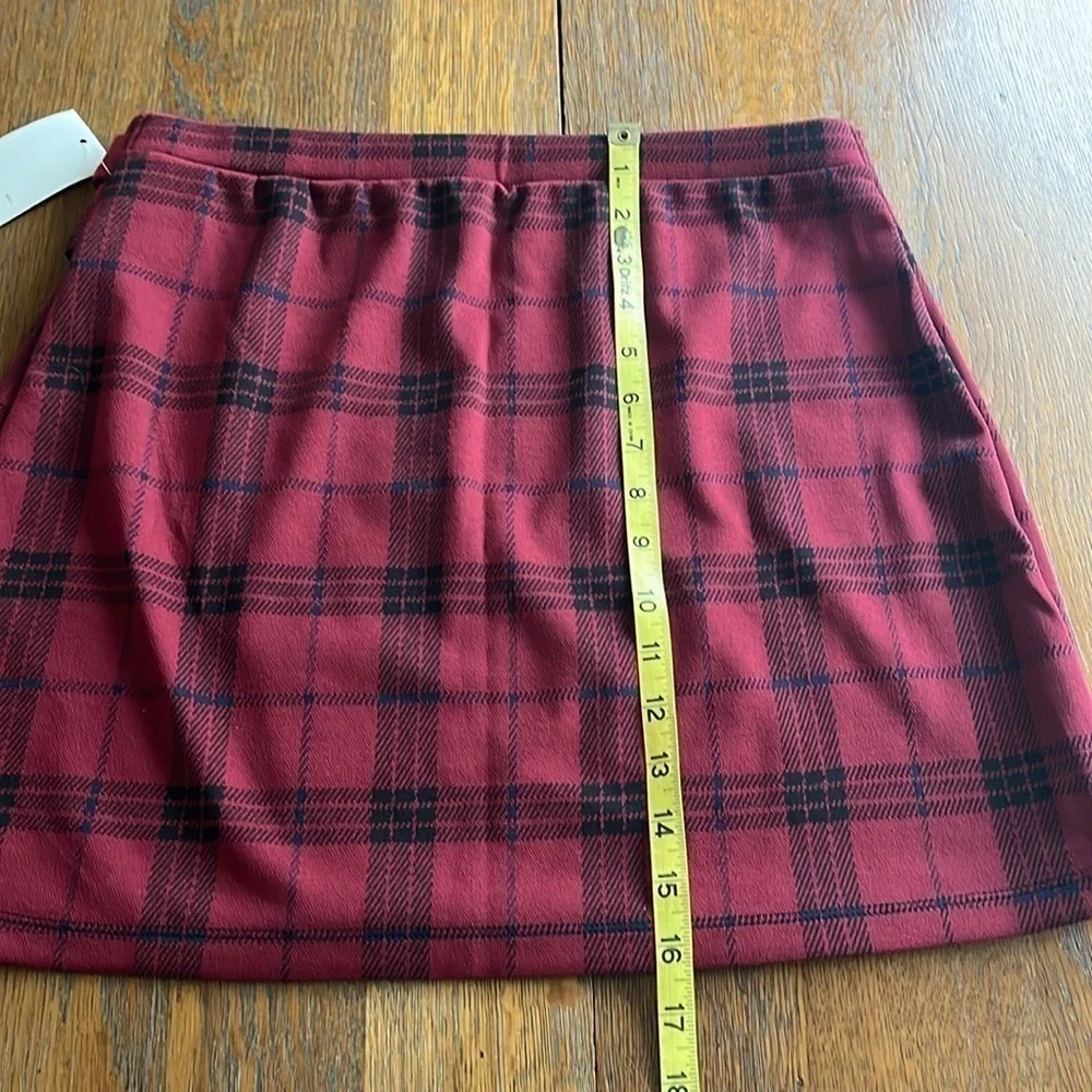 NWT Kohls SO Junior Plaid Wrap Skirt with Tabs on Side Size L Unlined Red Black